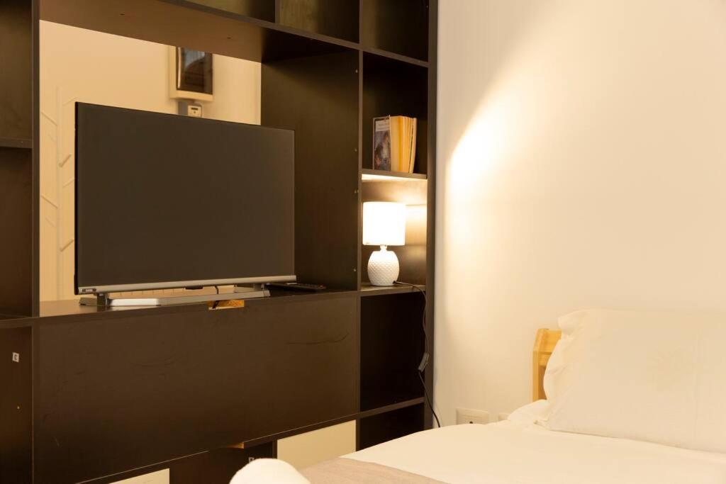 Apartment With Terrace 15 Min To Vatican & Trastevere